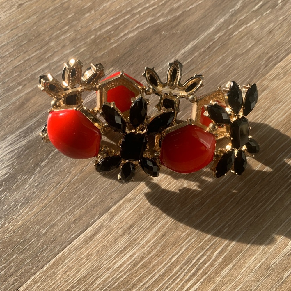 💚3/$25 J. Crew Red and Black Statement Bracelet